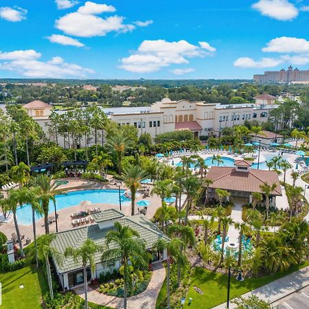 The Epic London Vista Cay Orlando Next To The Club Exterior foto