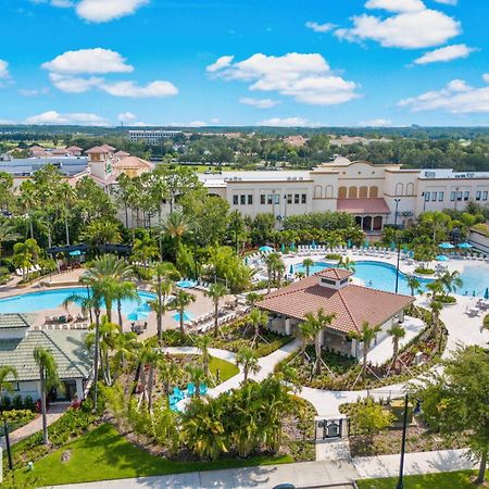 The Epic London Vista Cay Orlando Next To The Club Exterior foto