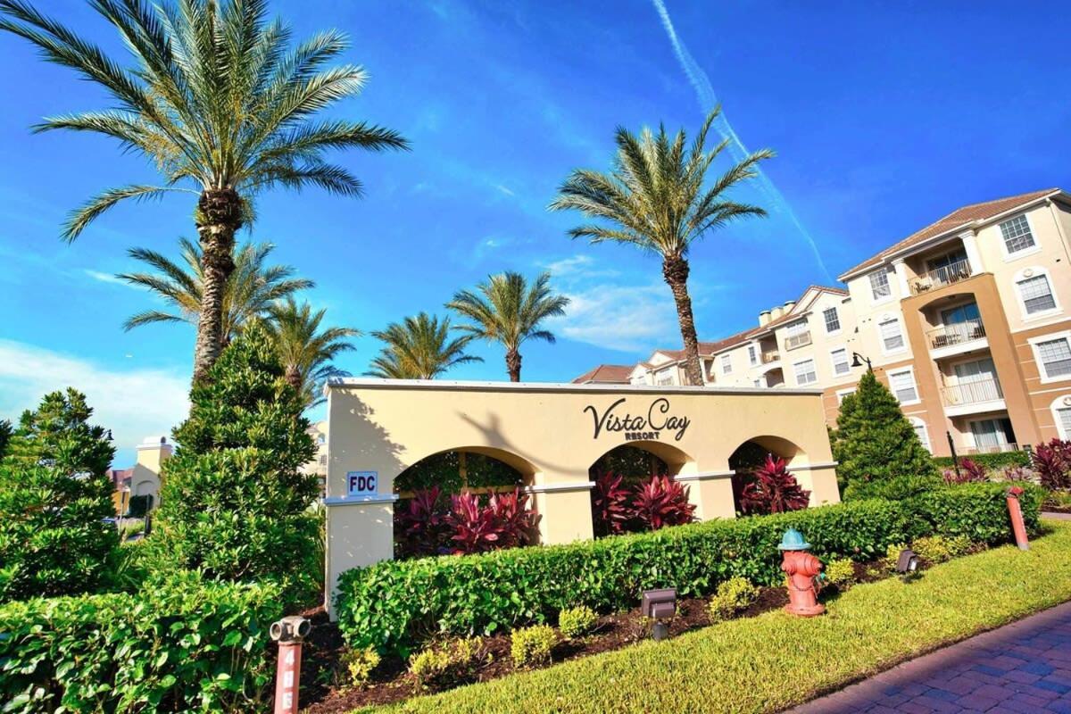 The Epic London Vista Cay Orlando Next To The Club Exterior foto