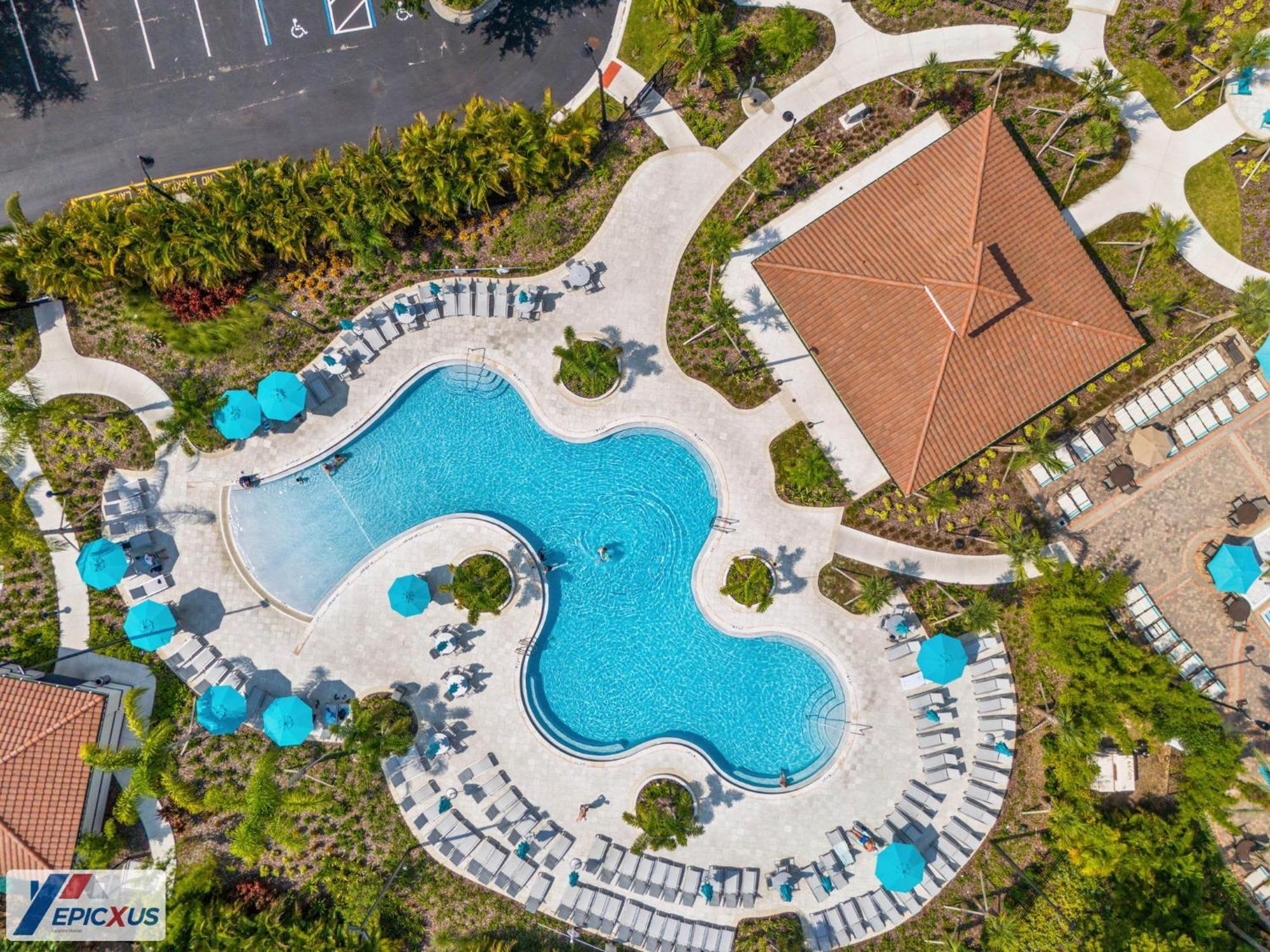 The Epic London Vista Cay Orlando Next To The Club Exterior foto