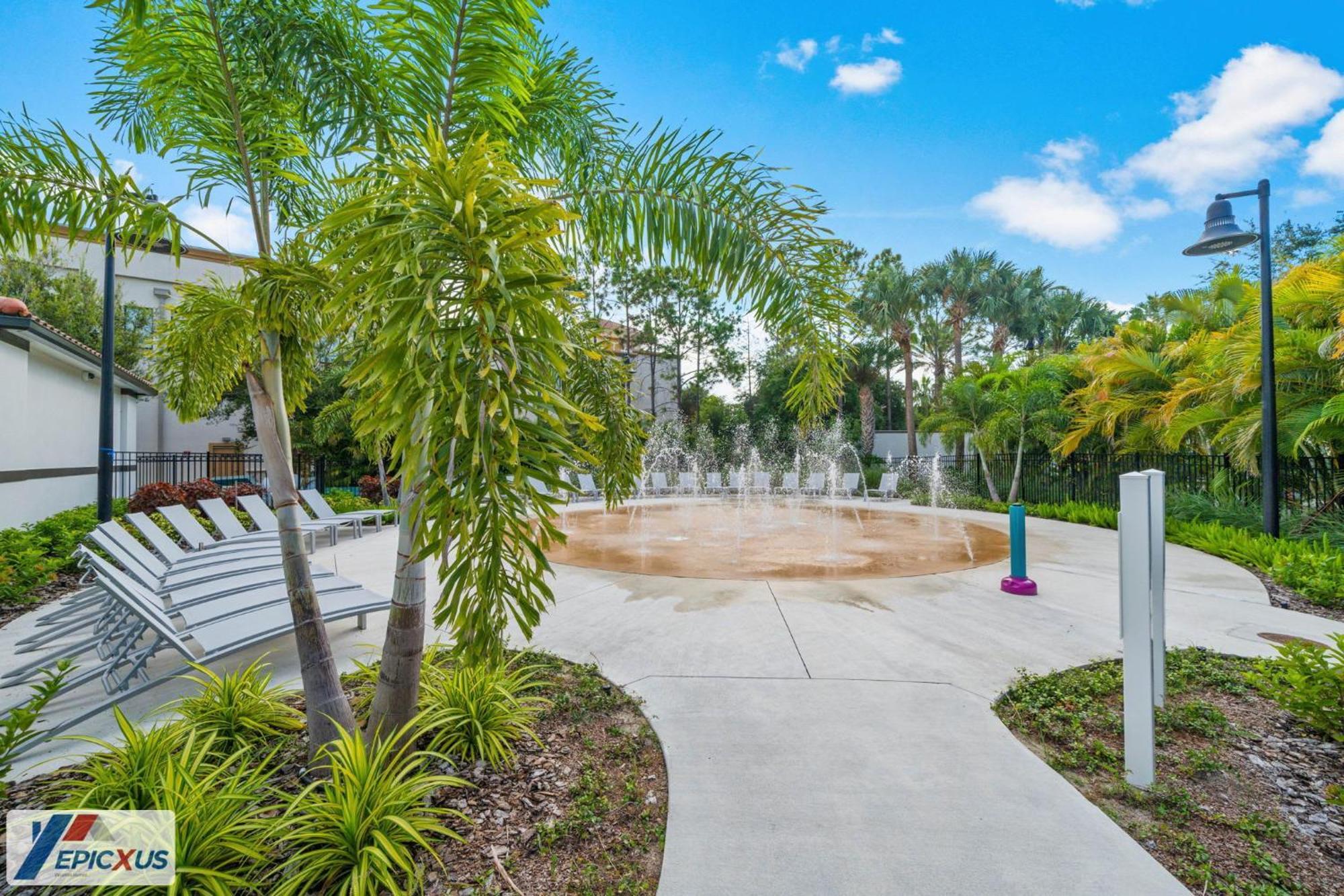 The Epic London Vista Cay Orlando Next To The Club Exterior foto