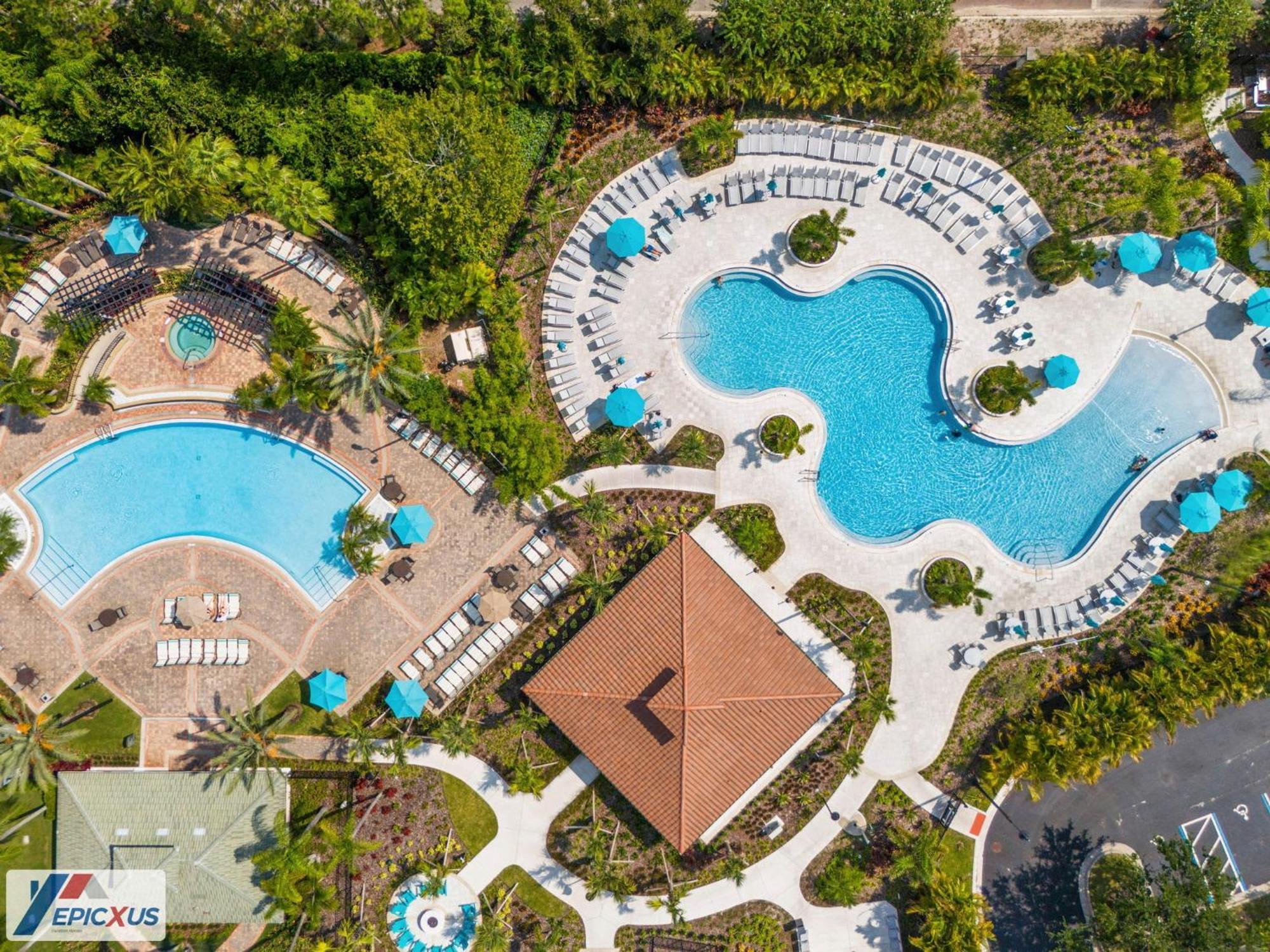 The Epic London Vista Cay Orlando Next To The Club Exterior foto
