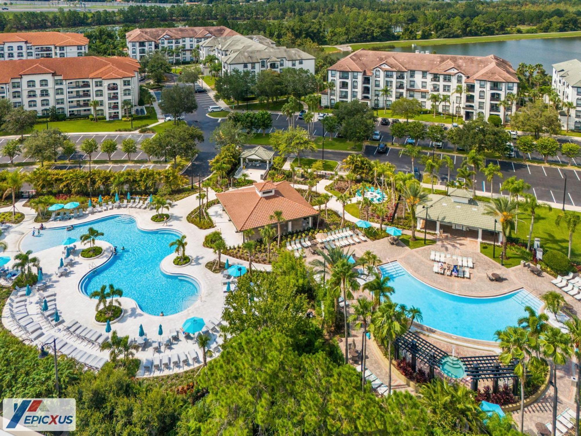 The Epic London Vista Cay Orlando Next To The Club Exterior foto
